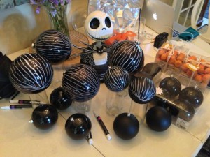 Pinstriping black ornaments like Jack's suit