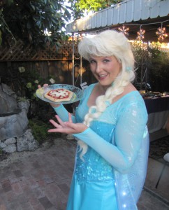 Elsa's ice magic must work to make pizzas, too!