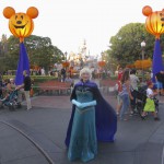 Queen Elsa made it to Disneyland!