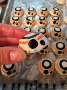 At least the BB-8 heads were turning out absolutely adorable!