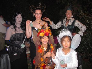 Most Creative Costume Winners Melissa, Robin, Violet and Nola